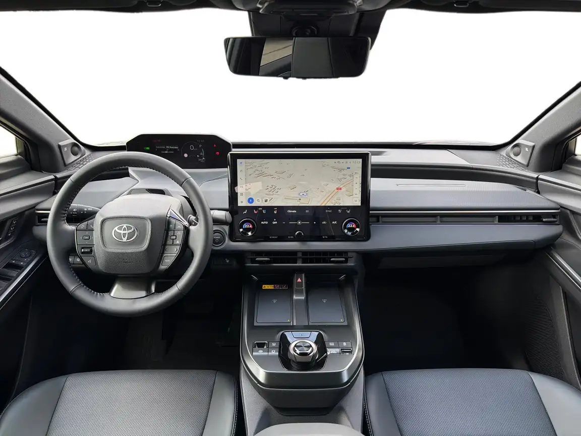 TOYOTA BZ4X