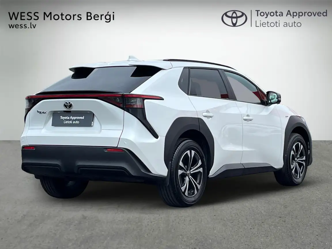 TOYOTA BZ4X