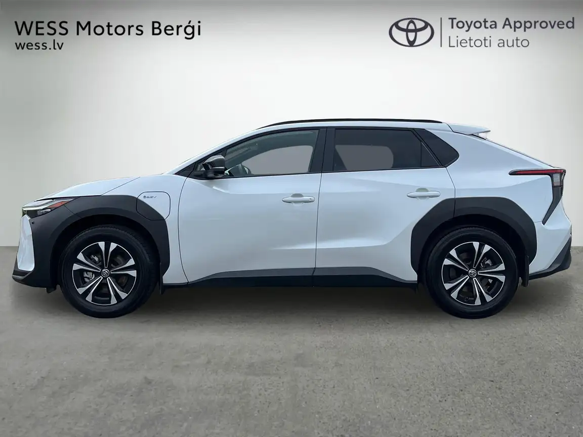TOYOTA BZ4X
