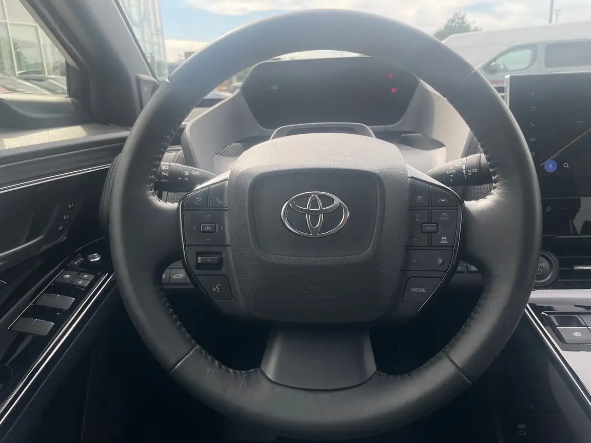 TOYOTA BZ4X