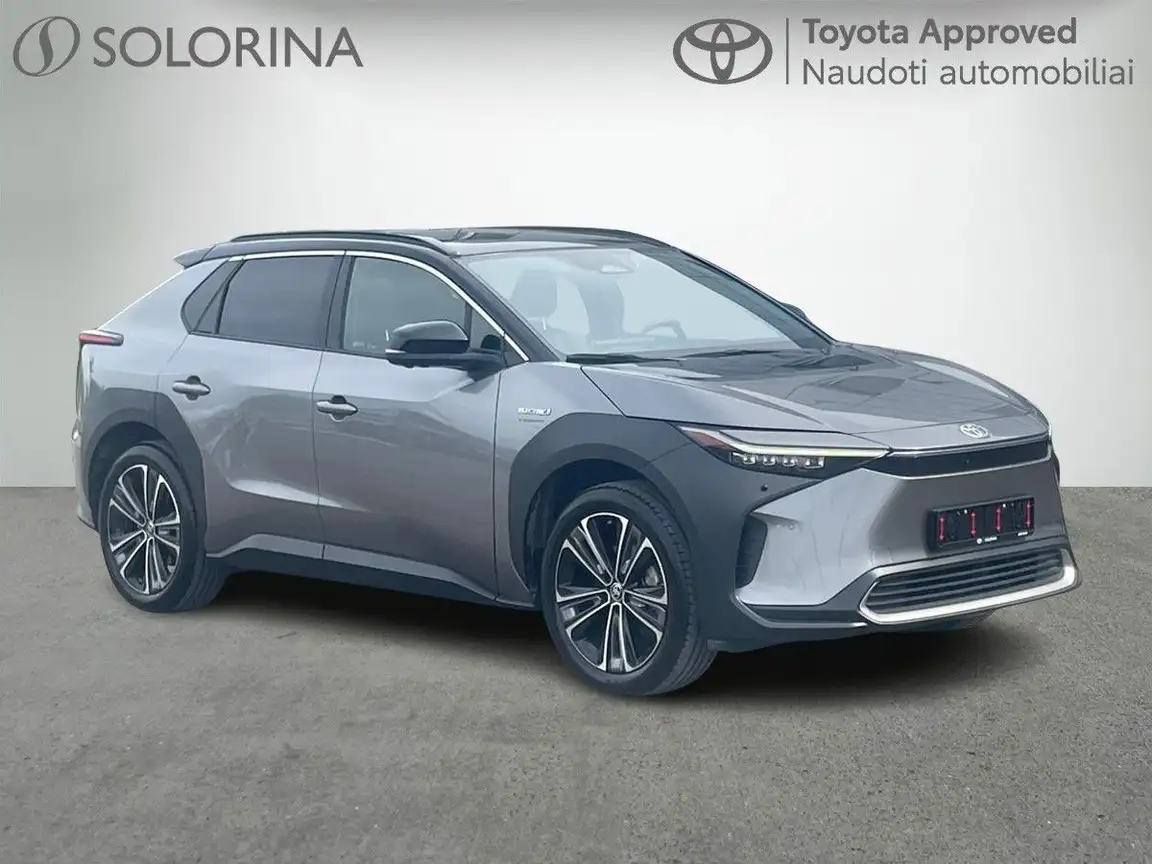 TOYOTA BZ4X