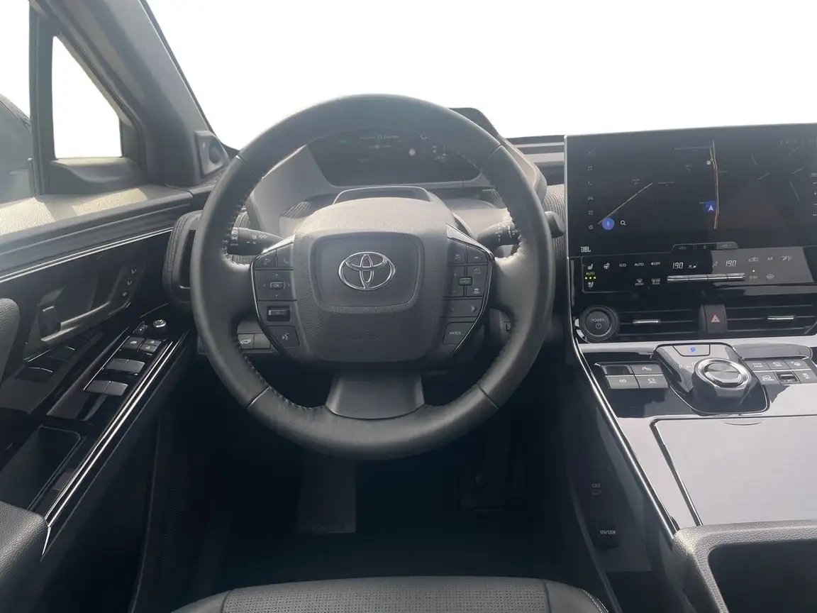 TOYOTA BZ4X
