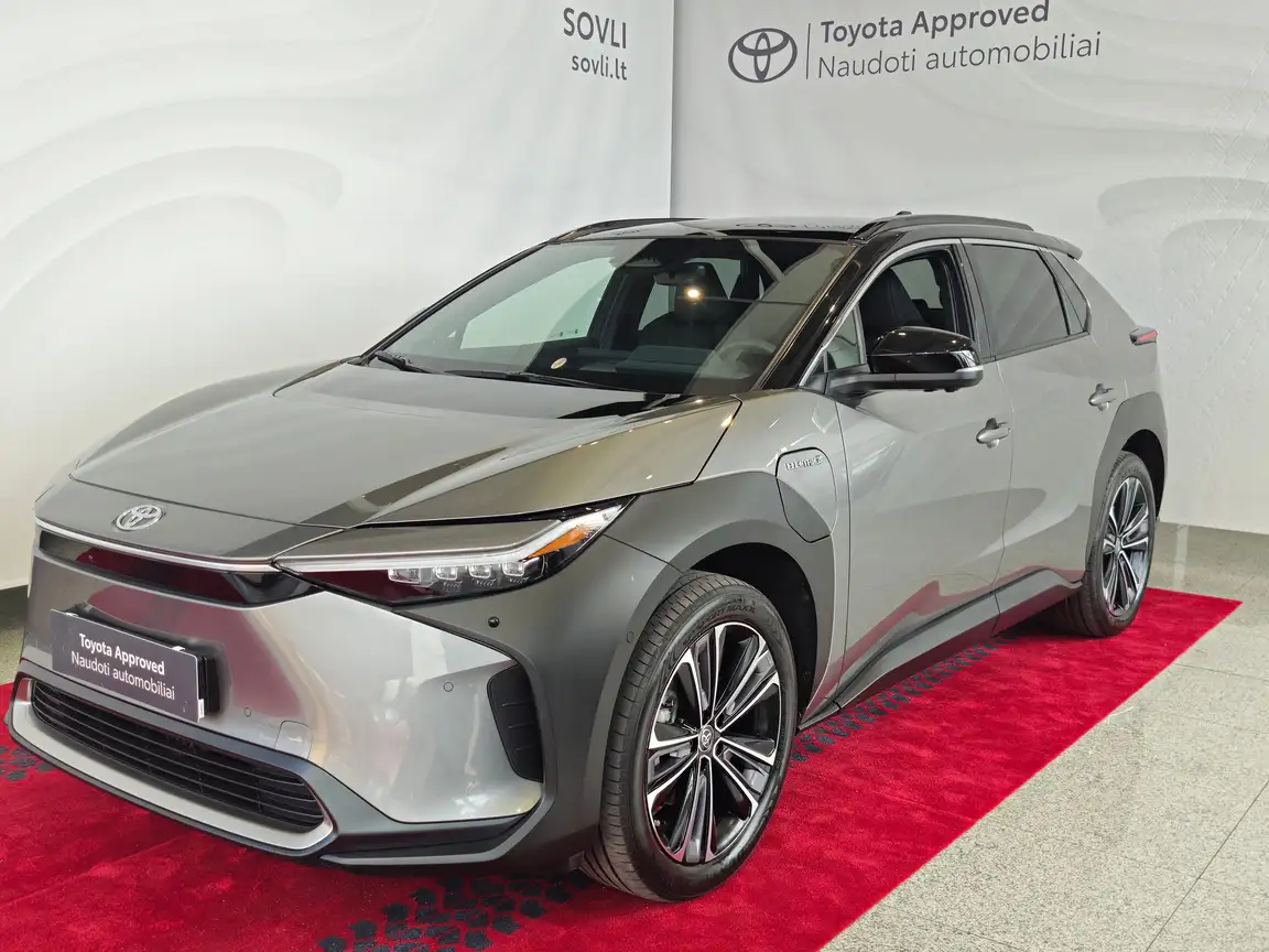 TOYOTA BZ4X