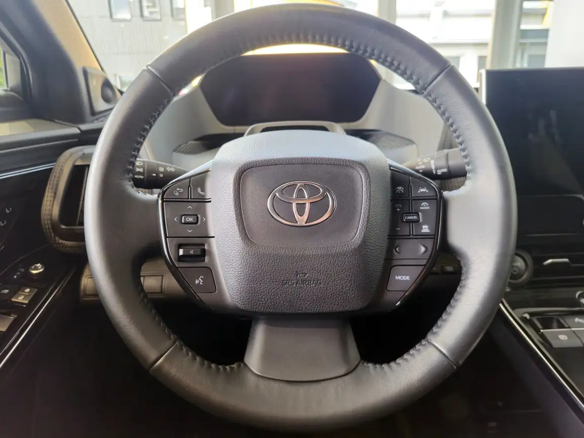TOYOTA BZ4X