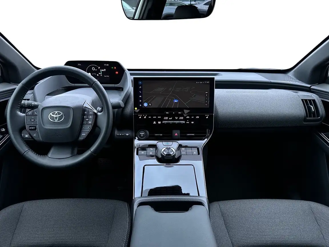 TOYOTA BZ4X