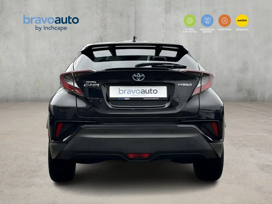 TOYOTA C-HR