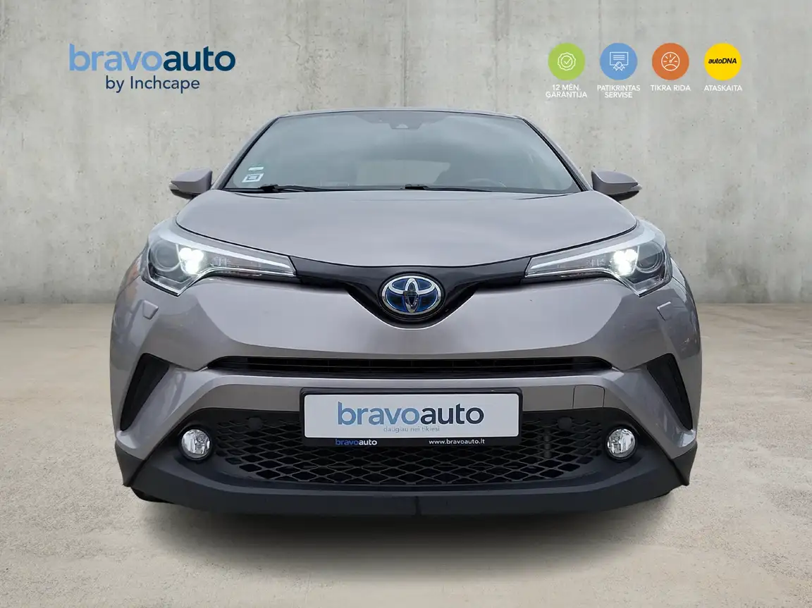 TOYOTA C-HR