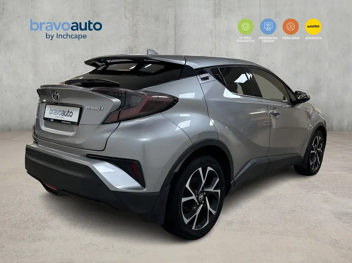 TOYOTA C-HR