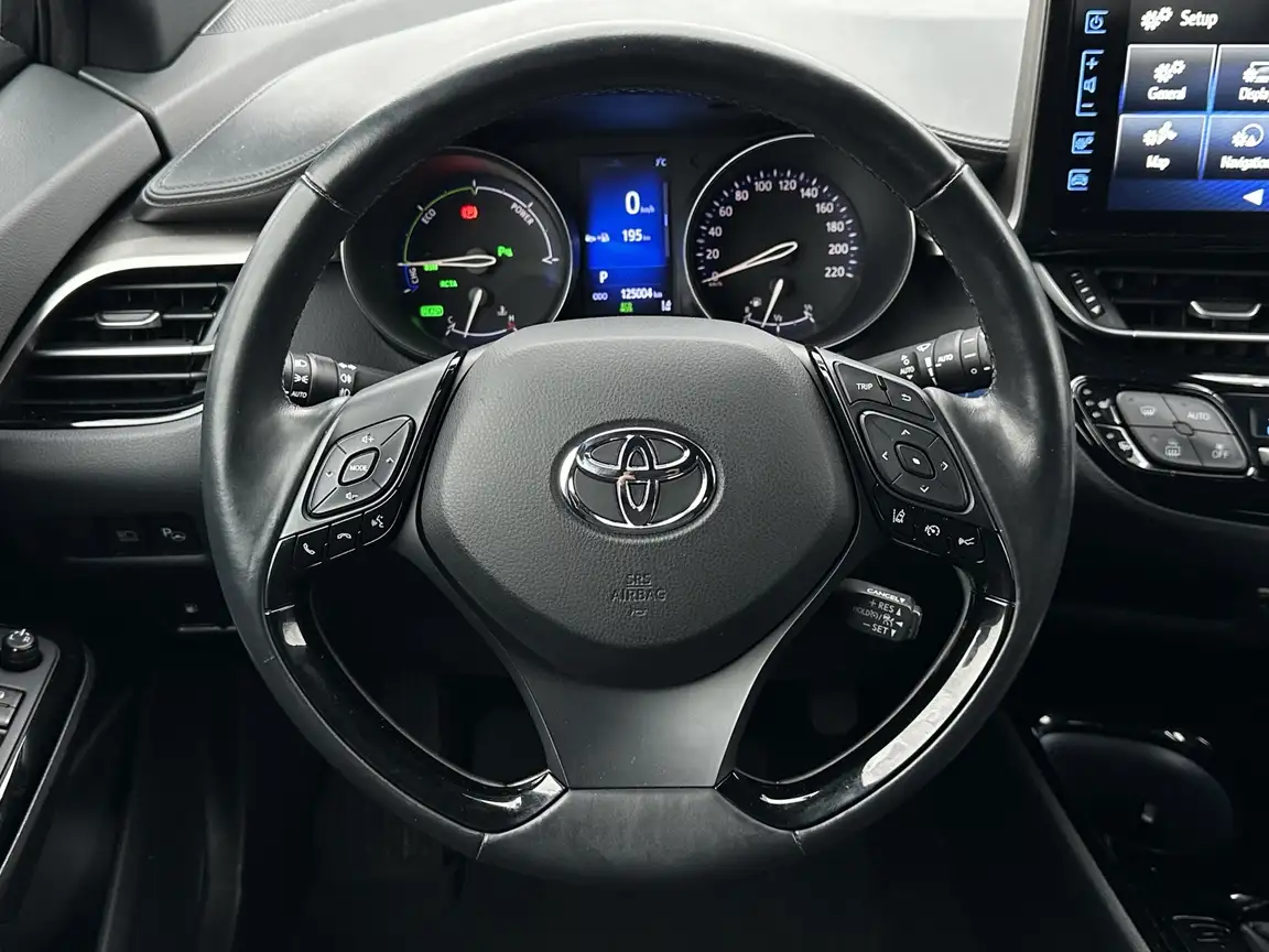 TOYOTA C-HR