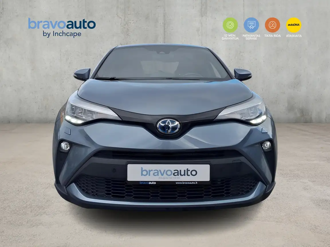 TOYOTA C-HR