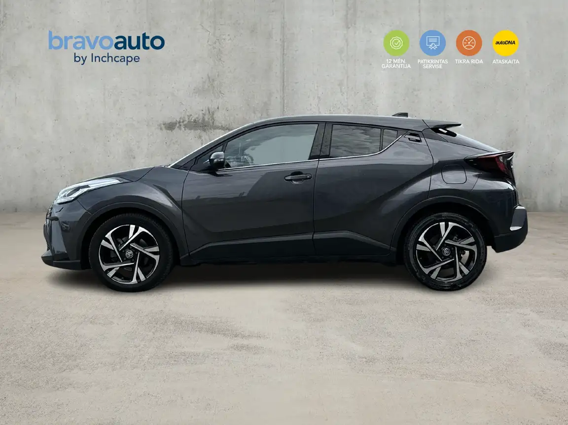 TOYOTA C-HR
