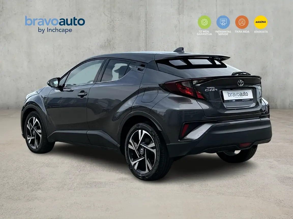 TOYOTA C-HR