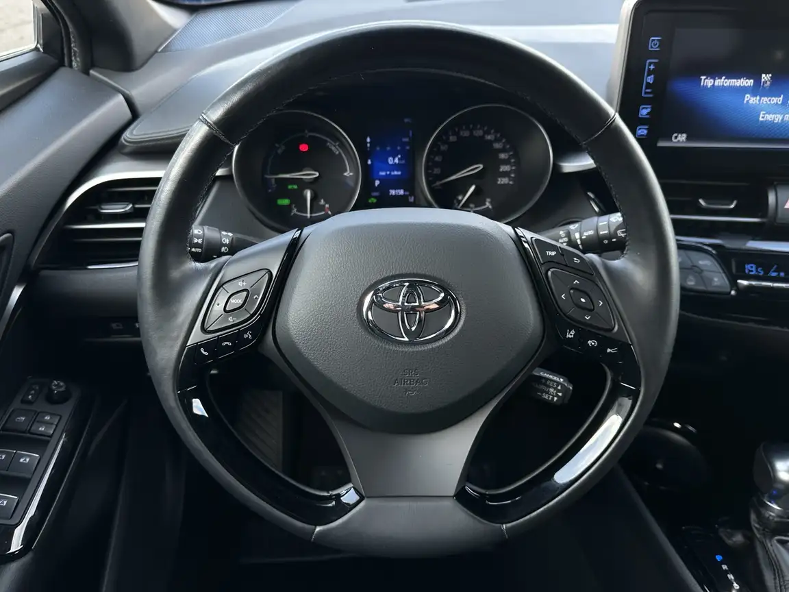TOYOTA C-HR