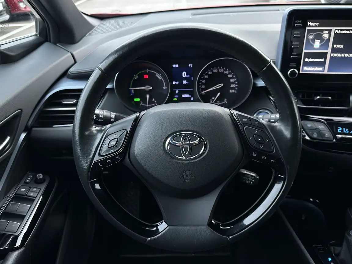 TOYOTA C-HR