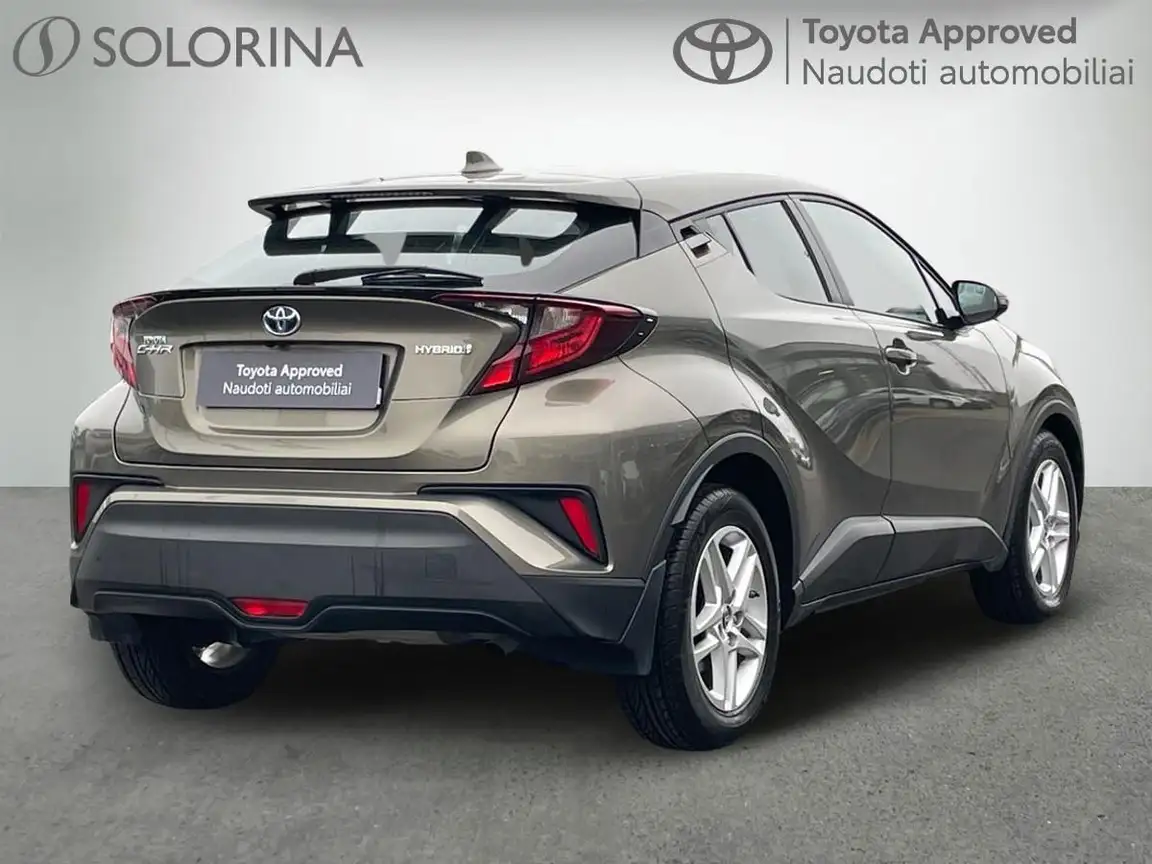 TOYOTA C-HR