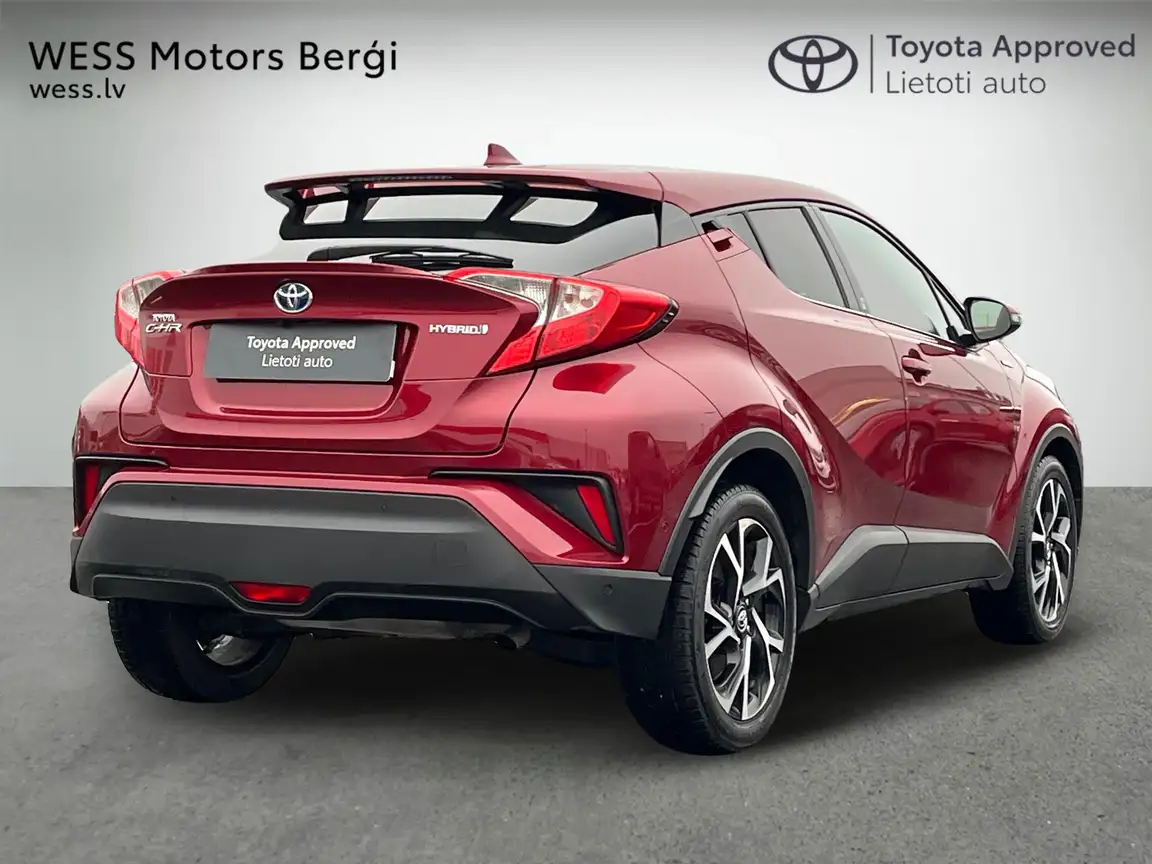 TOYOTA C-HR