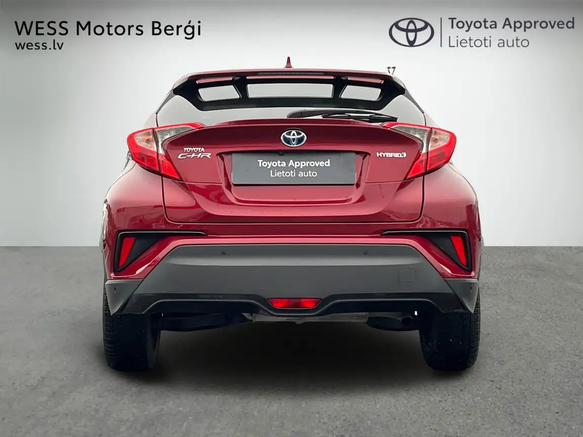 TOYOTA C-HR
