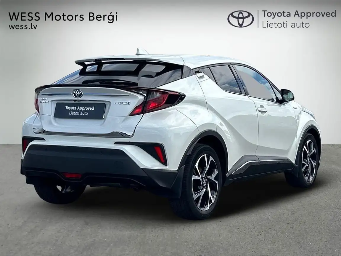 TOYOTA C-HR