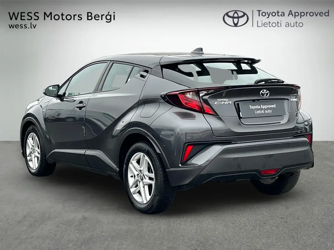 TOYOTA C-HR
