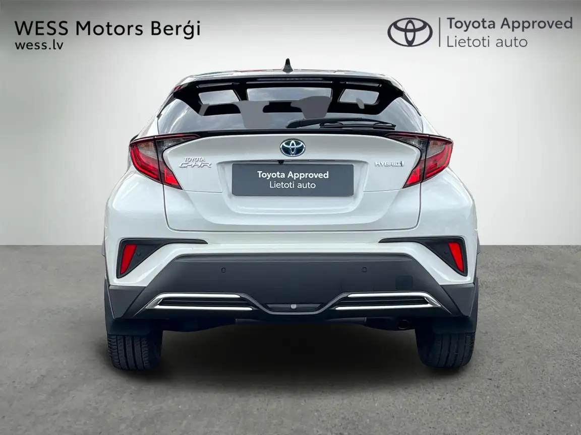 TOYOTA C-HR