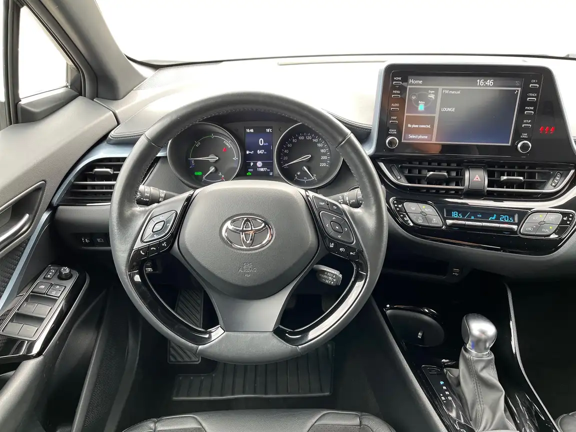 TOYOTA C-HR