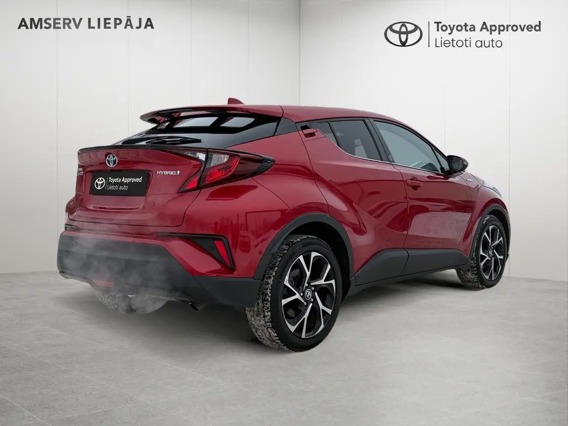 TOYOTA C-HR