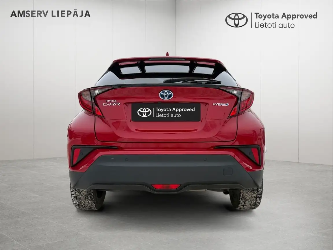 TOYOTA C-HR