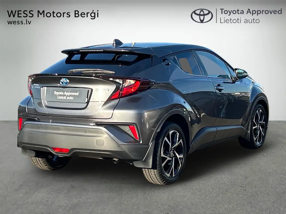 TOYOTA C-HR