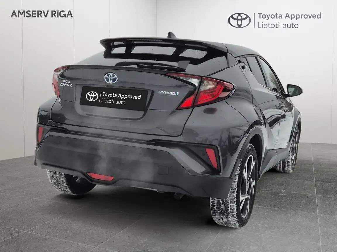 TOYOTA C-HR