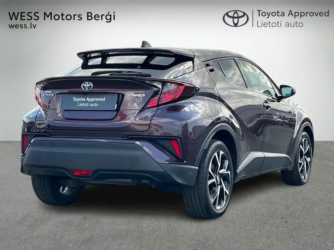 TOYOTA C-HR