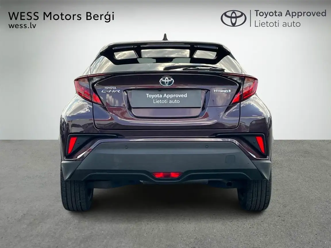 TOYOTA C-HR