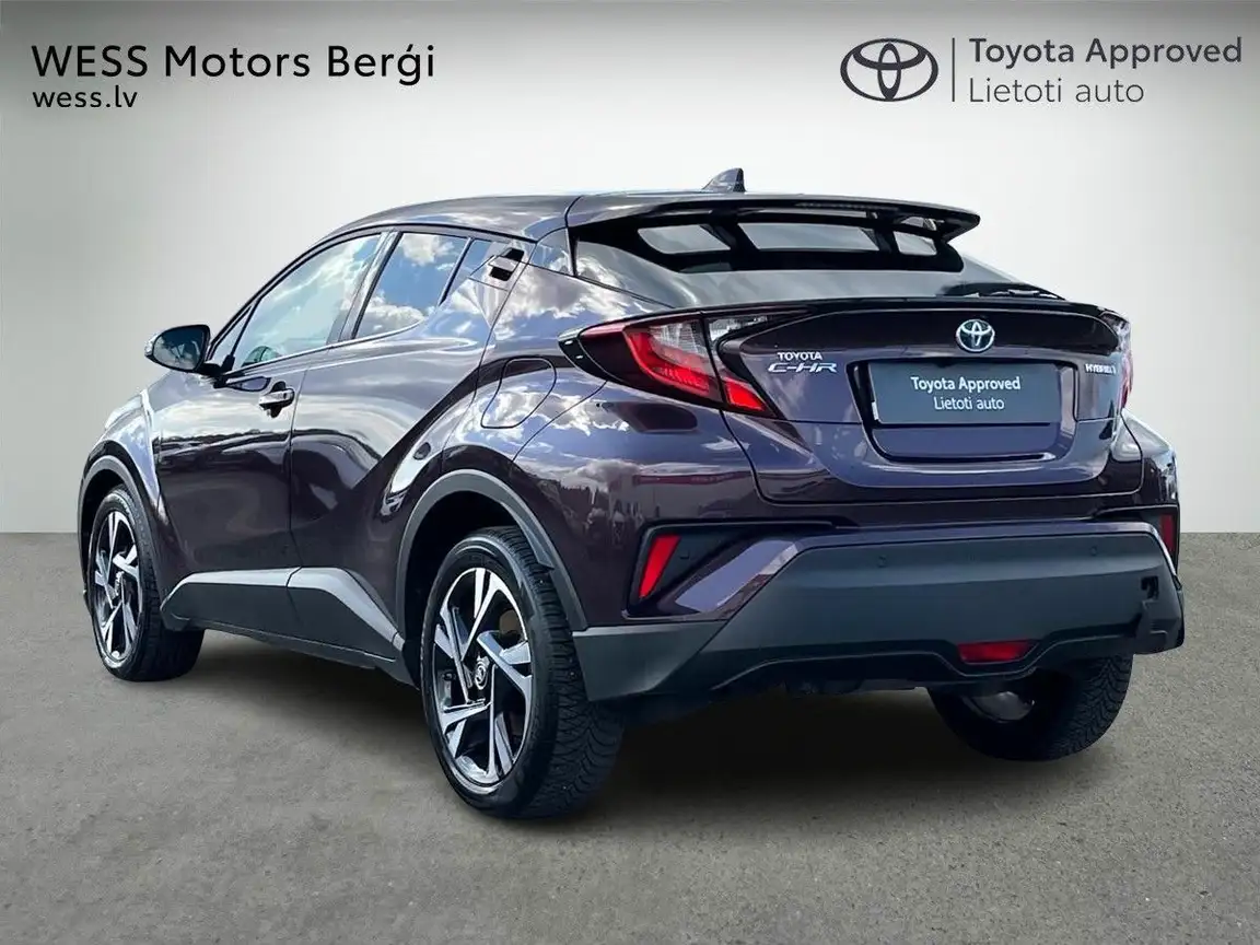 TOYOTA C-HR