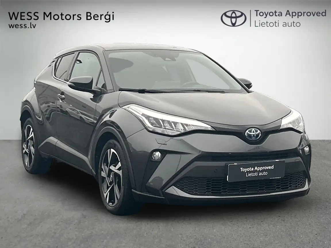 TOYOTA C-HR