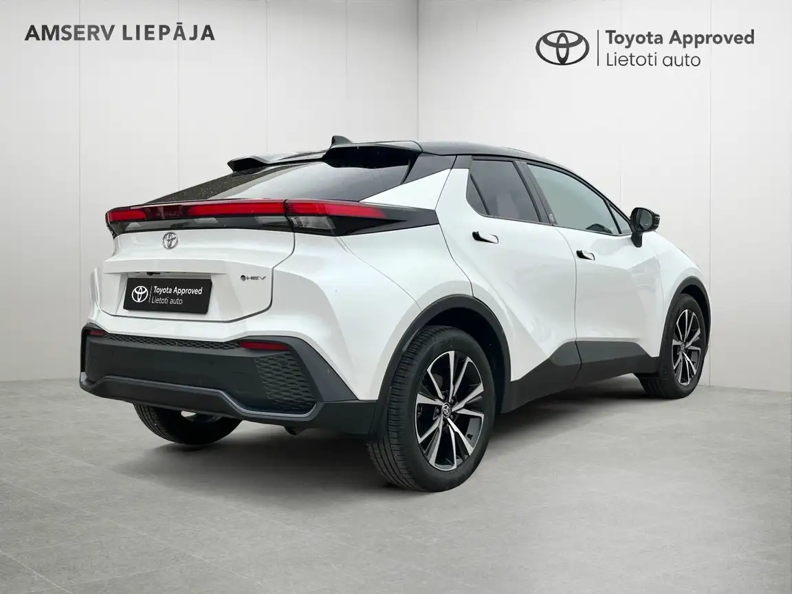 TOYOTA C-HR