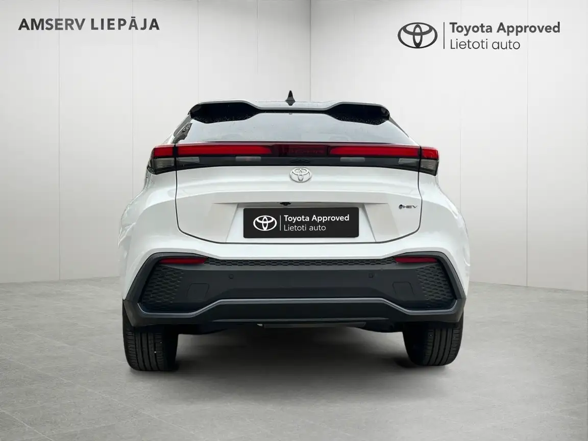 TOYOTA C-HR