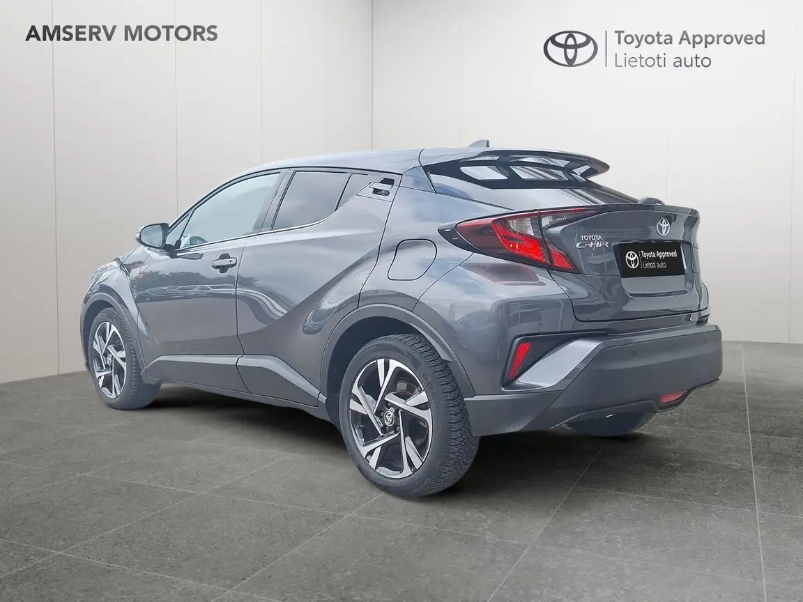 TOYOTA C-HR