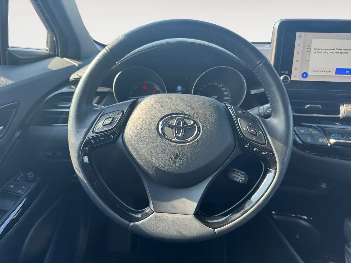 TOYOTA C-HR