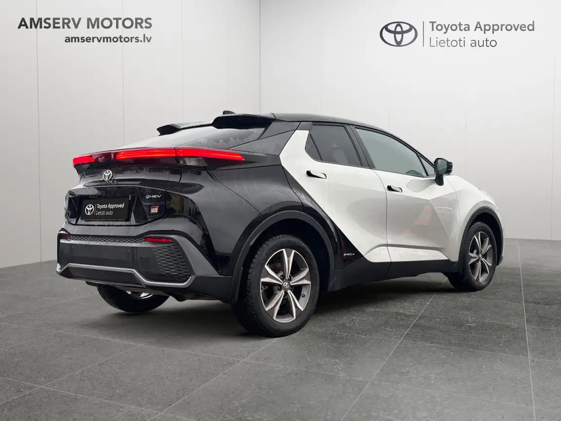 TOYOTA C-HR