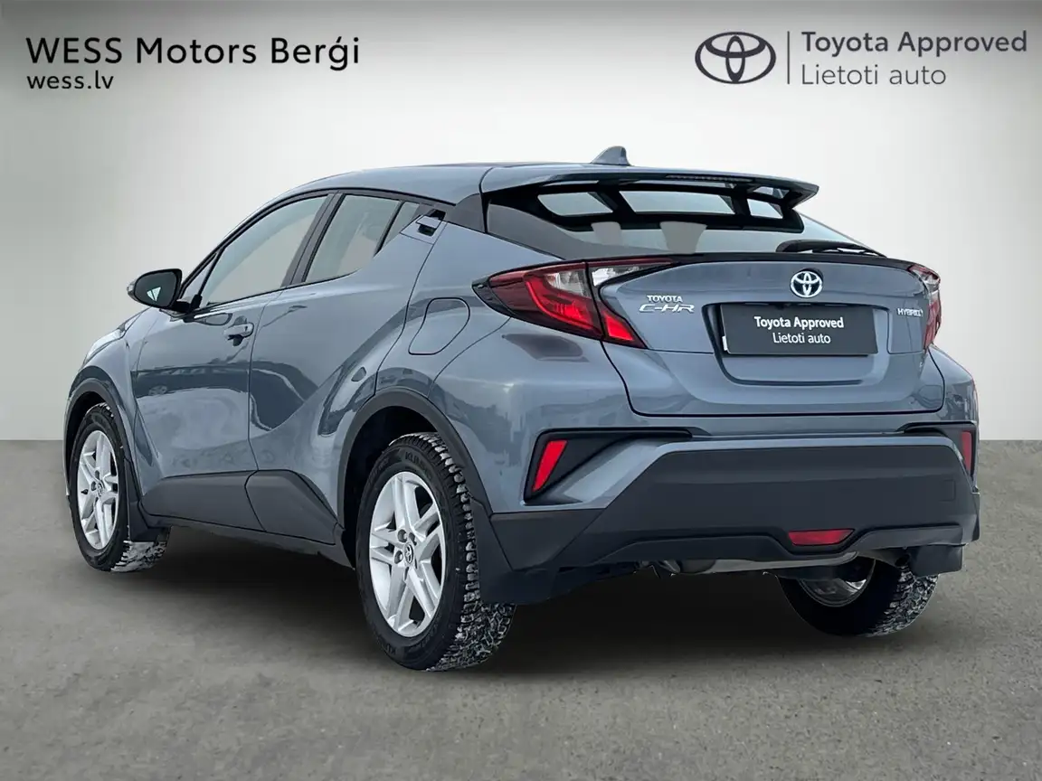 TOYOTA C-HR