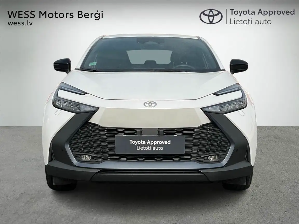 TOYOTA C-HR