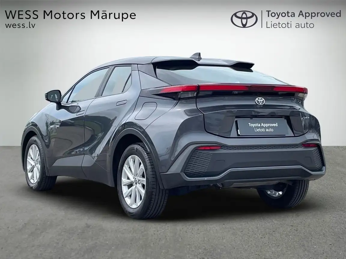 TOYOTA C-HR