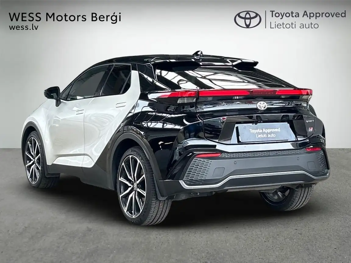 TOYOTA C-HR