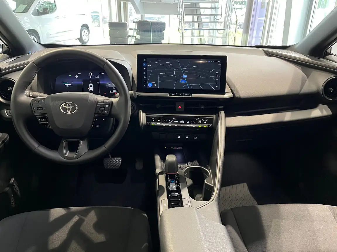TOYOTA C-HR