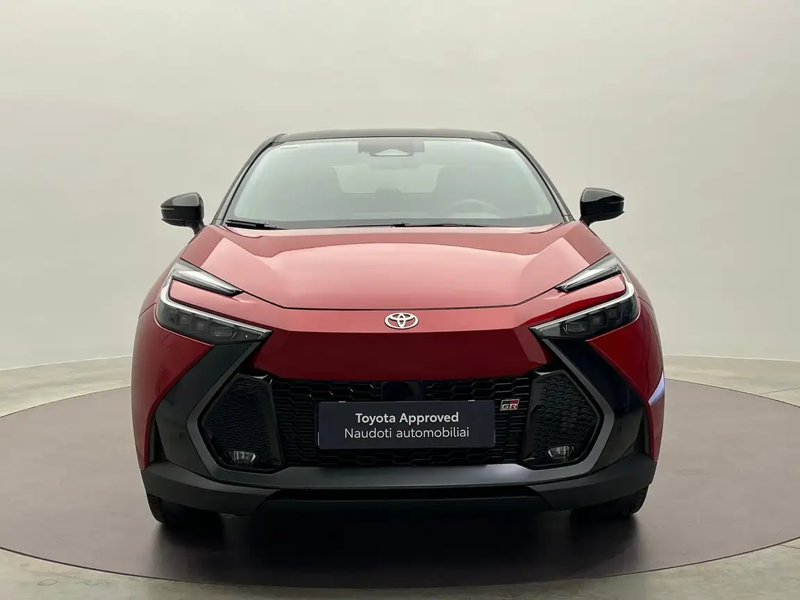 TOYOTA C-HR