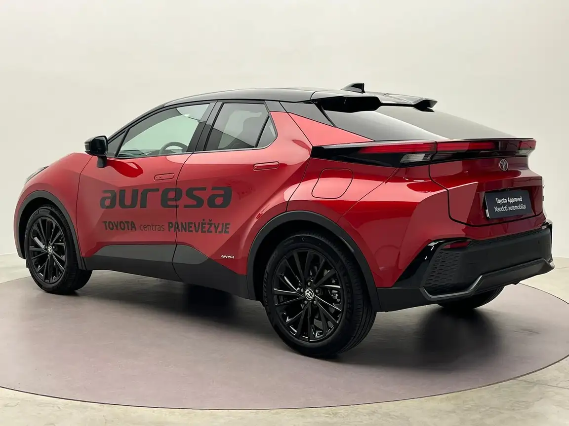 TOYOTA C-HR