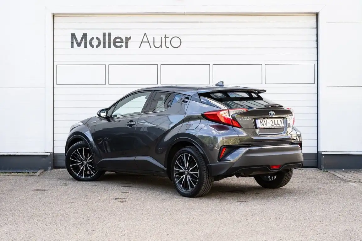 TOYOTA C-HR
