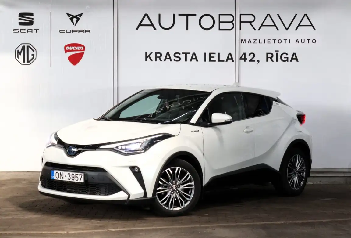 TOYOTA C-HR