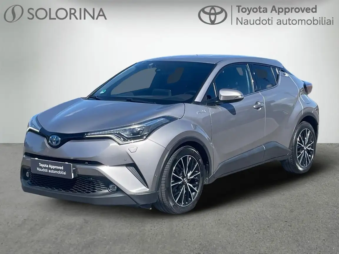 TOYOTA C-HR