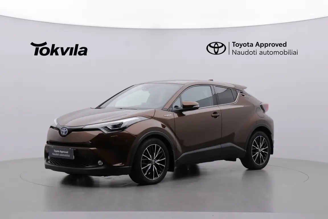 TOYOTA C-HR