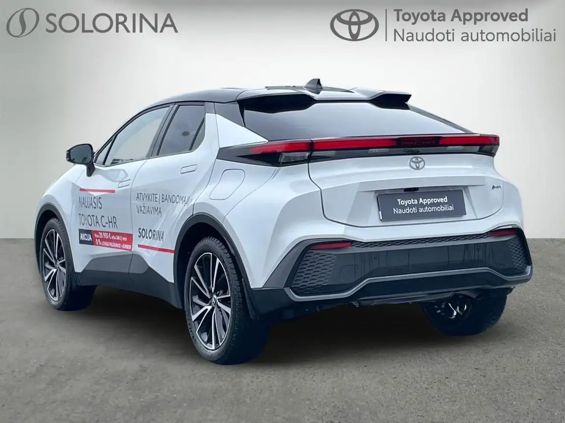 TOYOTA C-HR